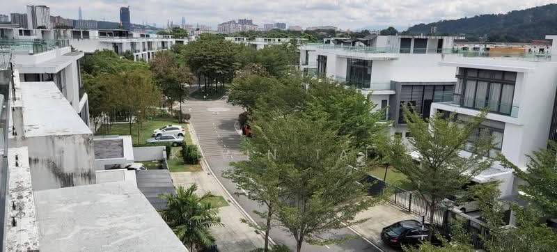 Semi-Detached House for Rent in Lake Fields (Sungai Besi) - KEVIN TAI - PropertyGuru.com.my