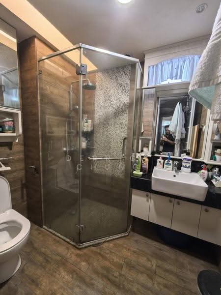 Condominium for Sale at Upper East @ Tiger Lane - Derrick Chung - Bathroom - PropertyGuru.com.my