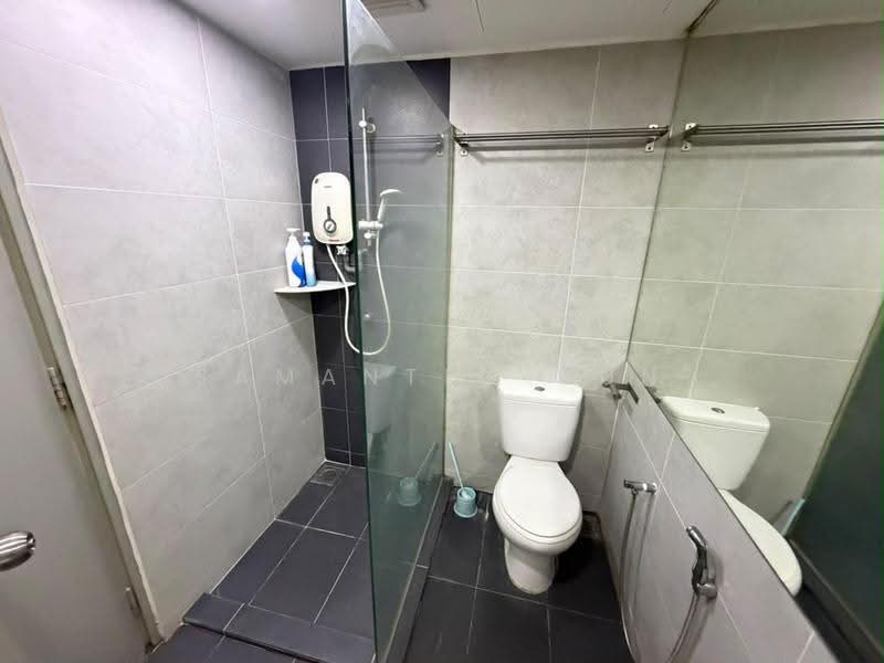 Kediaman Servis untuk Disewa di 38 Bidara Condominium - Samantha Sun - Bathroom - PropertyGuru.com.my