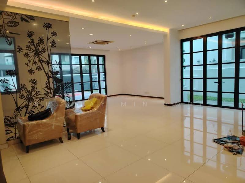 Townhouse for Sale in Ampang (Selangor) - BB Koay Min Hooi - Living Room - PropertyGuru.com.my