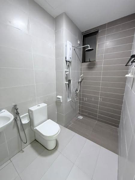 Condominium for Rent at PARC Regency (Residensi Masai) - Hazel Chin - Bathroom - PropertyGuru.com.my