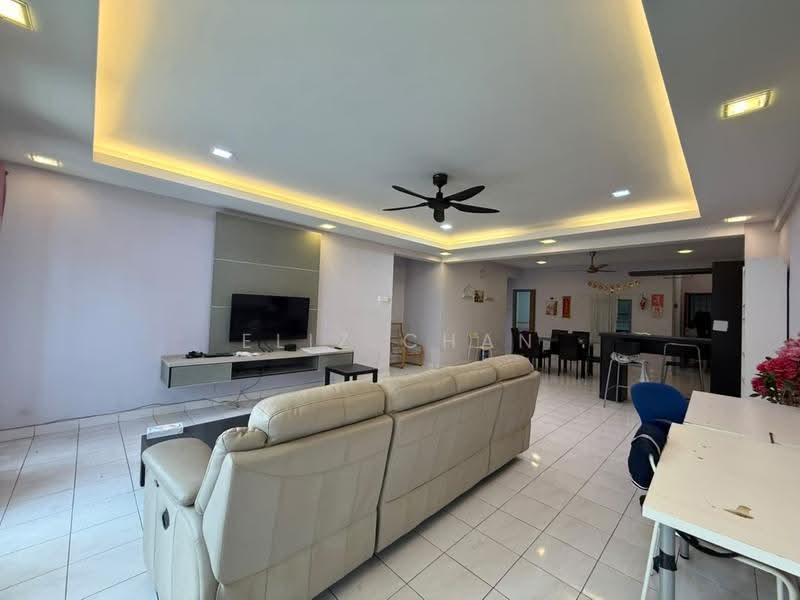 Kondominium untuk Dijual di Villa Lagenda - Eliz Chan - Living Room - PropertyGuru.com.my