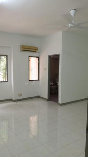 1-storey Terraced House for Sale in Tanjung Bungah (Penang) - Max Ng - Bathroom - PropertyGuru.com.my