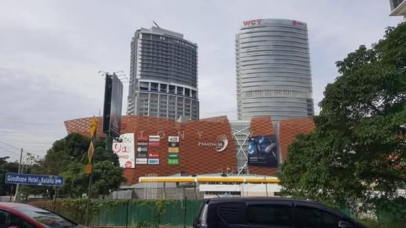 Kediaman Servis untuk Dijual di The Azure Residences - Tony YY - PropertyGuru.com.my