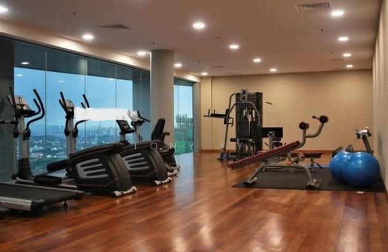 Kediaman Servis untuk Dijual di The Azure Residences - Tony YY - Gym - PropertyGuru.com.my