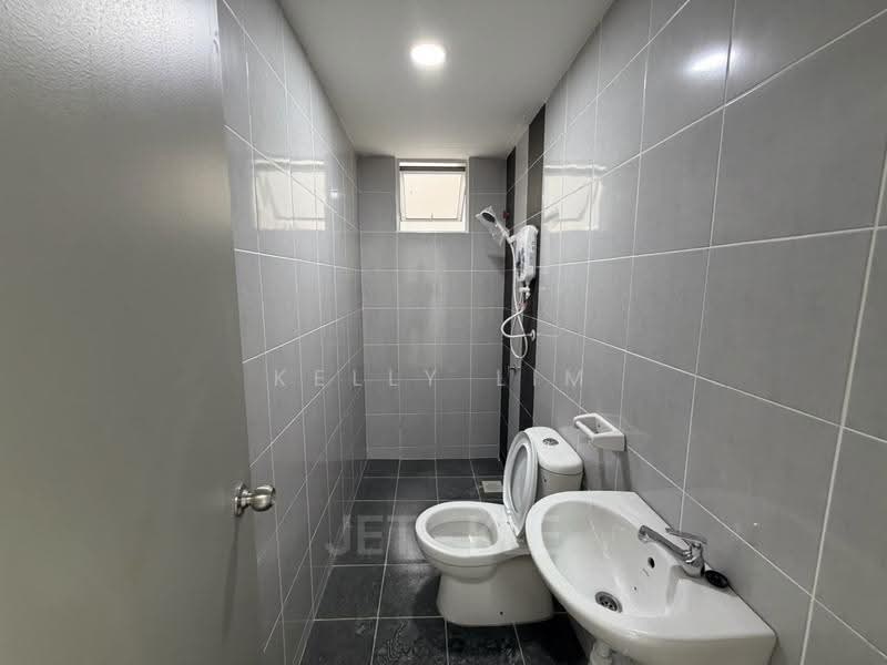 Rumah Flat untuk Disewa di Idaman Cahaya 2 - Kelly Lim - Bathroom - PropertyGuru.com.my