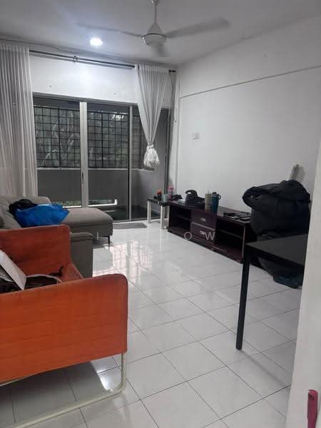 Pangsapuri untuk Disewa di Lily & Jasmine Apartment - Ivy Low - Living Room - PropertyGuru.com.my