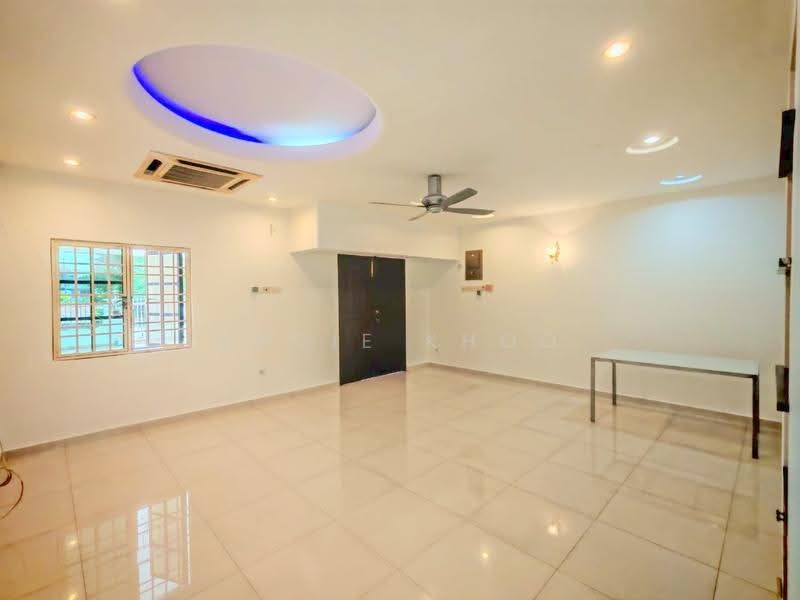 1-storey Terraced House for Sale in Bayan Baru (Penang) - Angie Khoo - Living Room - PropertyGuru.com.my