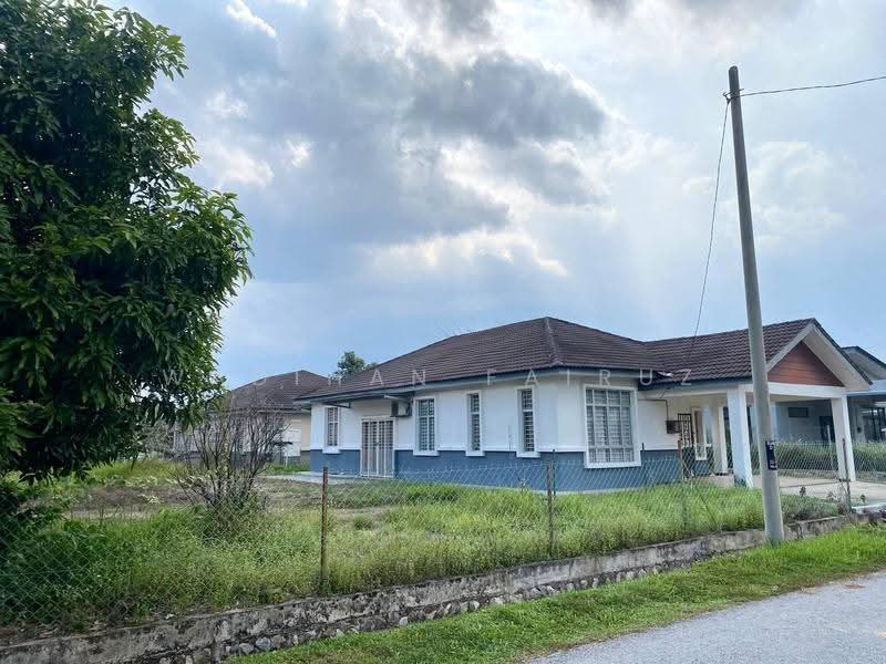 Bungalow House for Sale in Mahkota Hills (Lenggeng) - Wadihan Fairuz - Exterior - PropertyGuru.com.my