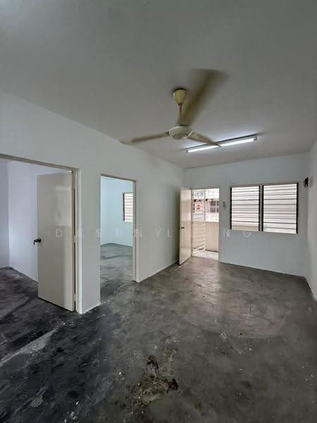 Flat for Sale at Teratai - Kenny Lai - Interior - PropertyGuru.com.my