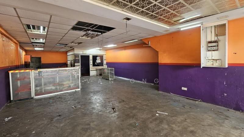 Shop / Office for Rent in Taman Johor Jaya (Johor Bahru) - Ivan Ong - Interior - PropertyGuru.com.my