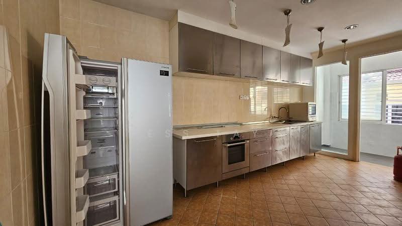 2-storey Terraced House for Rent in Alam Damai (Cheras) - Jess Tay - Kitchen - PropertyGuru.com.my