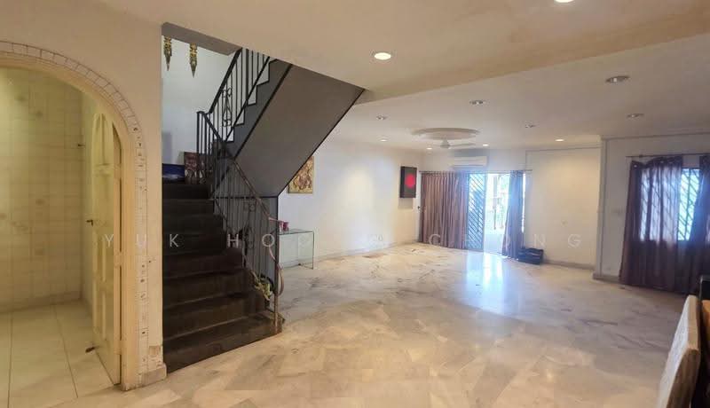 2-storey Terraced House for Sale in Taman Connaught (Cheras) - Yuk Hoong Chong - Living Room - PropertyGuru.com.my
