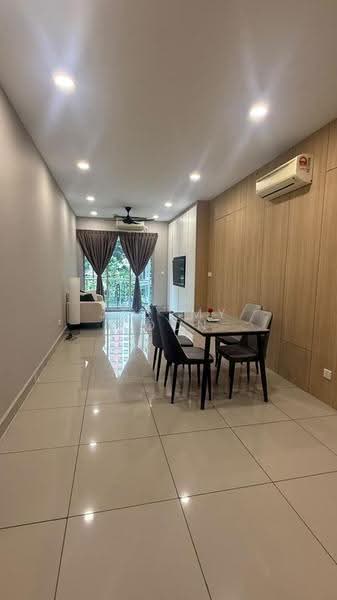 Pangsapuri untuk Disewa di Austin Suites (Permata Austin) - Jeremy Voon - Living Room - PropertyGuru.com.my