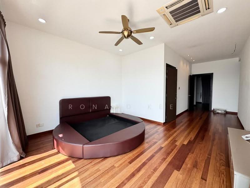 Rumah Banglo untuk Dijual di Sungai Ara (Penang) - Ronald Kee - Bedroom - PropertyGuru.com.my