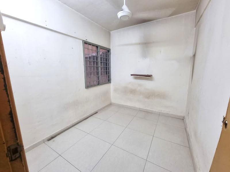 Pangsapuri untuk Dijual di Iris Apartment - Syafwan Syahlan - Interior - PropertyGuru.com.my