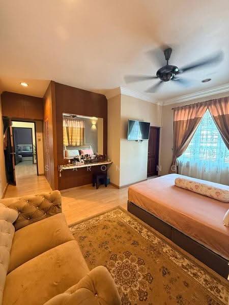 Rumah Teres 2-Tingkat untuk Dijual di Taman Daya (Johor Bahru) - Sharon Ong - Bedroom - PropertyGuru.com.my