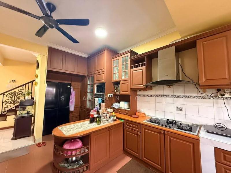 Rumah Teres 2-Tingkat untuk Dijual di Taman Daya (Johor Bahru) - Sharon Ong - Kitchen - PropertyGuru.com.my
