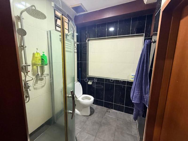 Rumah Teres 2-Tingkat untuk Dijual di Taman Daya (Johor Bahru) - Sharon Ong - Bathroom - PropertyGuru.com.my