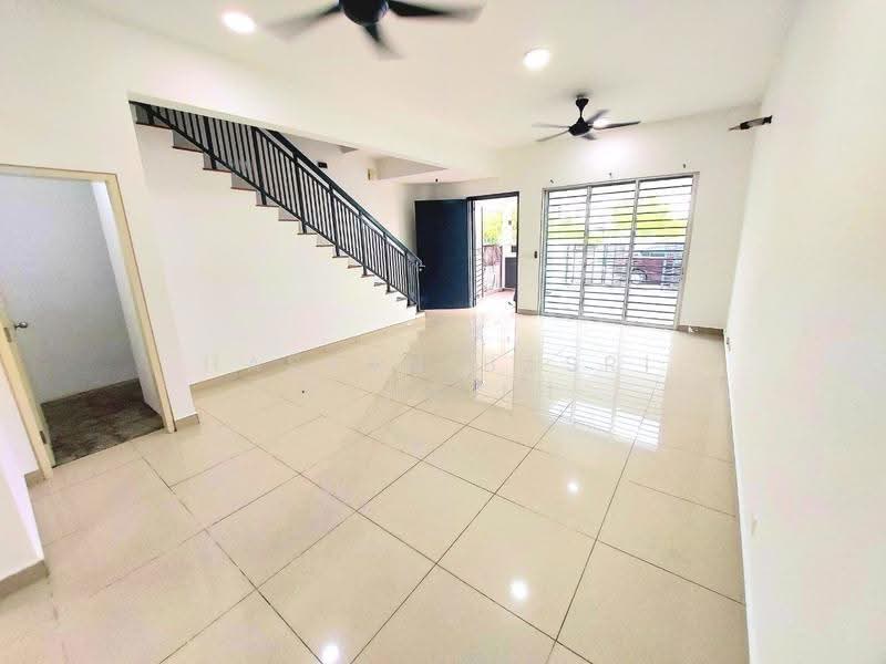 2-storey Terraced House for Sale in Labu (Negeri Sembilan) - Hassan Basri Suhaimi - Living Room - PropertyGuru.com.my