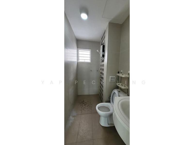 Kondominium untuk Disewa di Hijauan Puteri Condominium - Yap Peck Ling - Bathroom - PropertyGuru.com.my