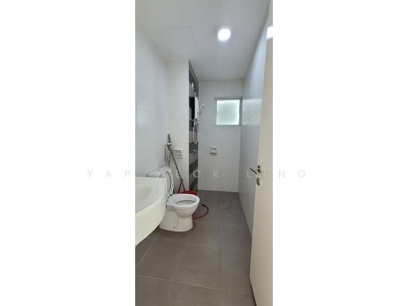 Kondominium untuk Disewa di Hijauan Puteri Condominium - Yap Peck Ling - Bathroom - PropertyGuru.com.my