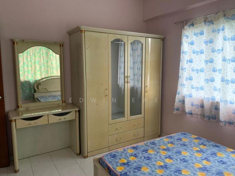 Pangsapuri untuk Disewa di Relau Vista Apartment - Edwin Ewe - Bedroom - PropertyGuru.com.my