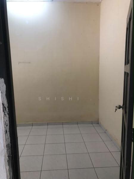 Rumah Teres 1-Tingkat untuk Dijual di Taman Ungku Tun Aminah (Skudai) - Shishi . - PropertyGuru.com.my