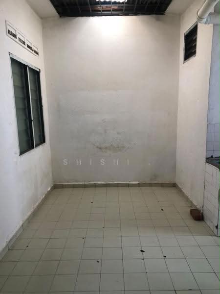 Rumah Teres 1-Tingkat untuk Dijual di Taman Ungku Tun Aminah (Skudai) - Shishi . - PropertyGuru.com.my