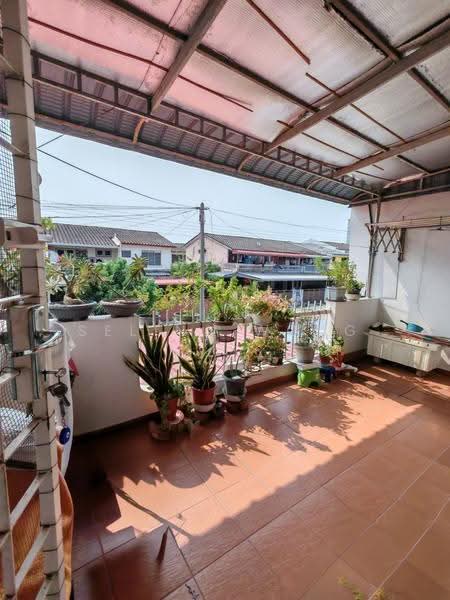 Rumah Teres 2-Tingkat untuk Dijual di Taman Lapangan Permai (Ipoh) - Selina Wong - Balcony - PropertyGuru.com.my
