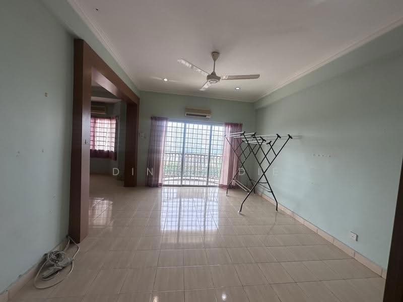 Kondominium untuk Dijual di Tasek Mewah - Ding Jodie - Living Room - PropertyGuru.com.my