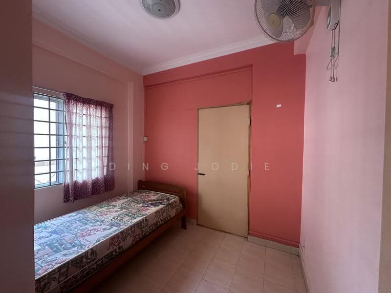Kondominium untuk Dijual di Tasek Mewah - Ding Jodie - Bedroom - PropertyGuru.com.my