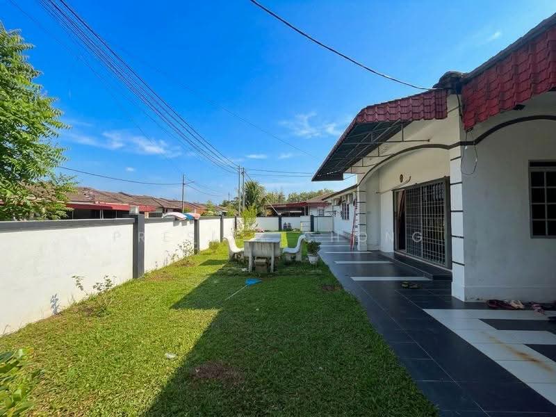 Rumah Teres 1-Tingkat untuk Dijual di Taman Sejahtera (Kampar) - Presley Chong - Extra Land 30ft - PropertyGuru.com.my