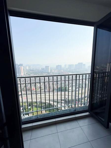 Kediaman Servis untuk Disewa di Sky Meridien - Derrick Lee - Balcony - PropertyGuru.com.my