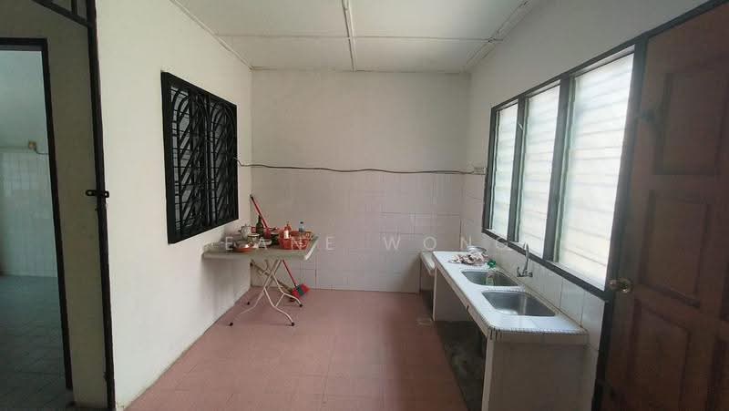 2-storey Terraced House for Sale in Pekan Batu 9 (Cheras) - Leane Wong - Kitchen - PropertyGuru.com.my