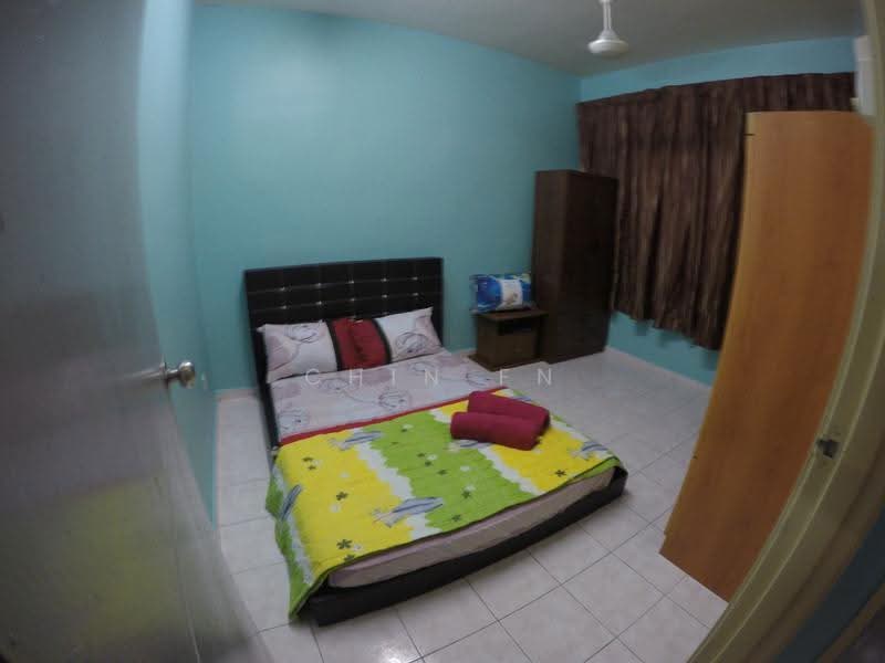 Apartment for Sale at Pangsapuri Bukit Beruang Permai - CHIN FN - Bedroom - PropertyGuru.com.my