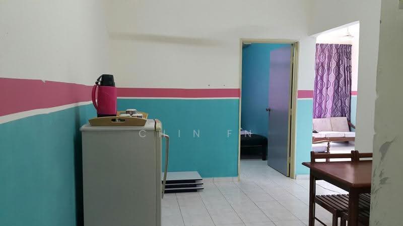 Apartment for Sale at Pangsapuri Bukit Beruang Permai - CHIN FN - Living Room - PropertyGuru.com.my