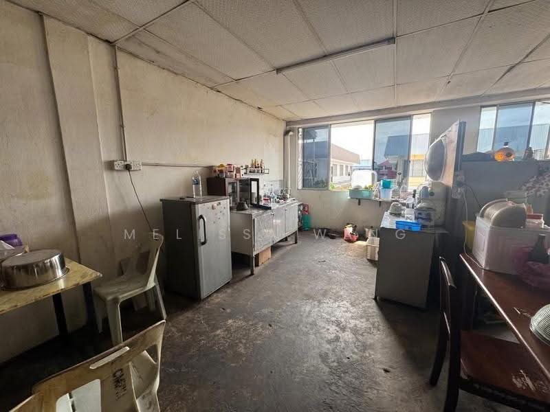 Warehouse for Sale in Kian Yap Industrial Estate (Kota Kinabalu) - Melissa Wang - Kitchen - PropertyGuru.com.my