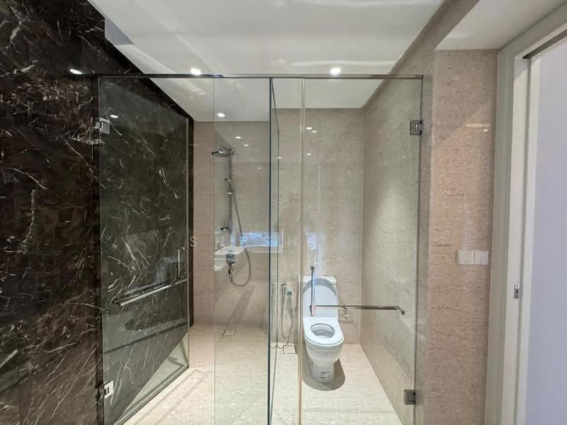 Kediaman Servis untuk Dijual di The Astaka @ 1 Bukit Senyum - Shishi . - Bathroom - PropertyGuru.com.my