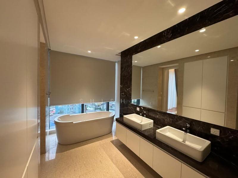 Kediaman Servis untuk Dijual di The Astaka @ 1 Bukit Senyum - Shishi . - Bathroom - PropertyGuru.com.my
