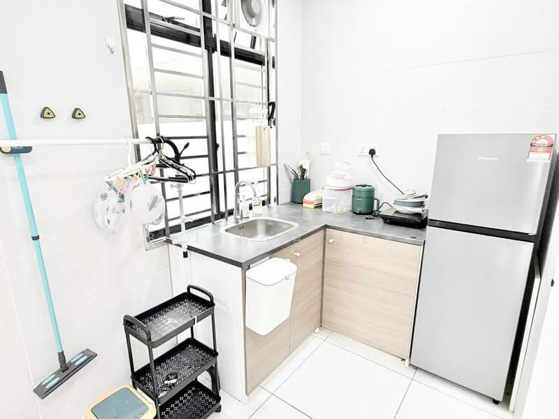 Service Residence for Rent at The Platino Serviced Apartment - Belinda Lee - Kitchen - PropertyGuru.com.my