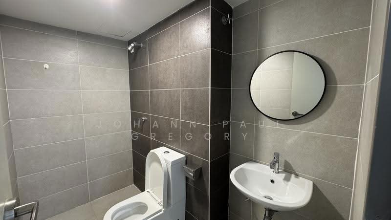 Office for Rent in Pjs 52 (Petaling Jaya) - Johann Paul Gregory - Bathroom - PropertyGuru.com.my