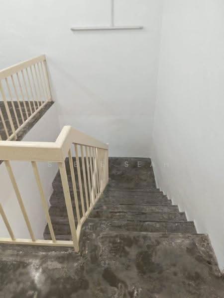 Terraced House for Rent in Taman Bukit Kempas (Tampoi) - Steve Seah - Corridor - PropertyGuru.com.my
