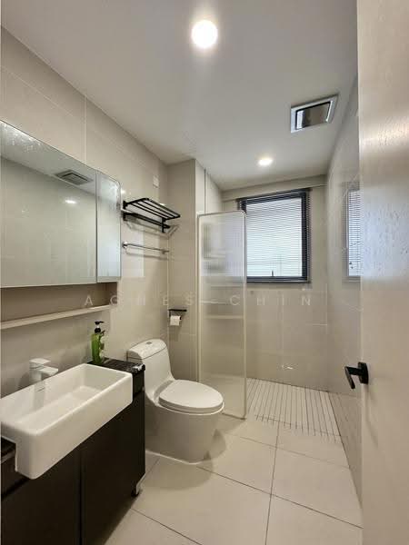 Kondominium untuk Disewa di Bay Point @ Country Garden Danga Bay - Agnes Chin - Bathroom - PropertyGuru.com.my