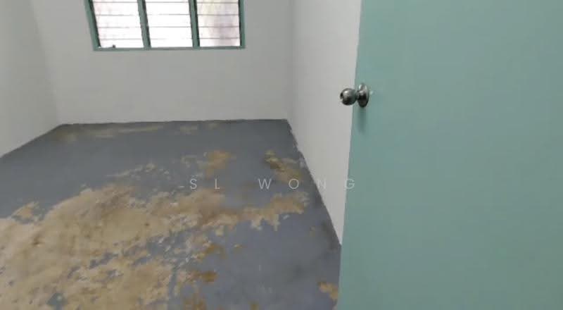 Rumah Teres 1-Tingkat untuk Dijual di Taman Bukit Kuchai (Bandar Kinrara) - SL Wong - Interior - PropertyGuru.com.my