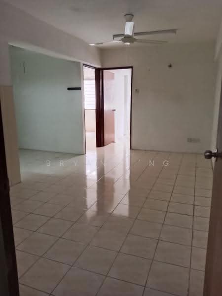 Rumah Flat untuk Dijual di Green Garden - Bryan H'ng - Interior - PropertyGuru.com.my