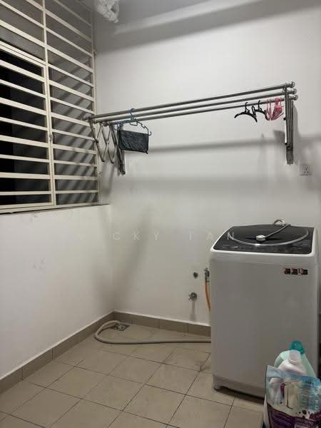 Kondominium untuk Disewa di Damansara Foresta - Vicky Tan - Laundry Room - PropertyGuru.com.my