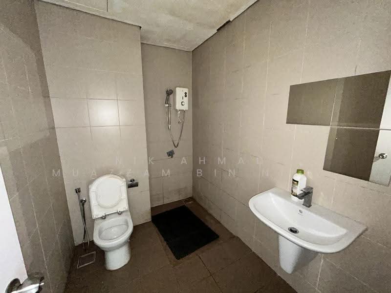 Service Residence for Rent at i-SOHO @ i-City - Nik Ahmad Muazzam Bin Nik Mazlan - Bathroom - PropertyGuru.com.my