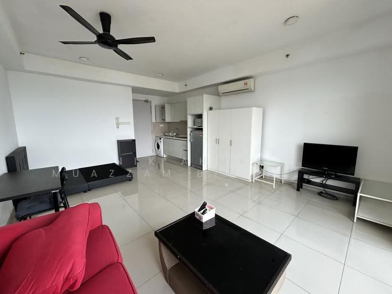 Service Residence for Rent at i-SOHO @ i-City - Nik Ahmad Muazzam Bin Nik Mazlan - Living Room - PropertyGuru.com.my