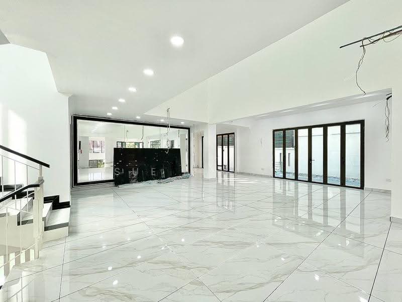 Rumah Banglo untuk Dijual di Taman Setiawangsa (Setiawangsa) - Sue Arifin - Living Room - PropertyGuru.com.my